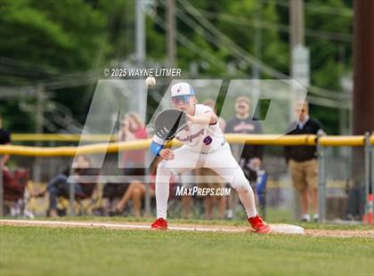 Thumbnail 3 in Harrison County vs. Montgomery County photogallery.