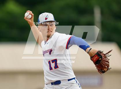 Thumbnail 1 in Harrison County vs. Montgomery County photogallery.