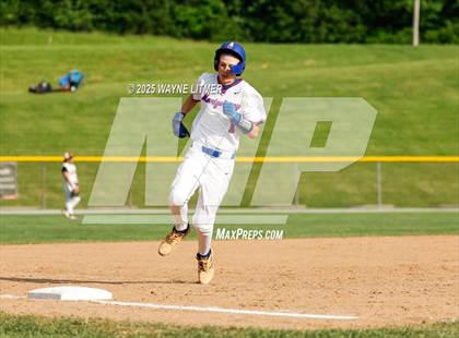 Thumbnail 3 in Harrison County vs. Montgomery County photogallery.