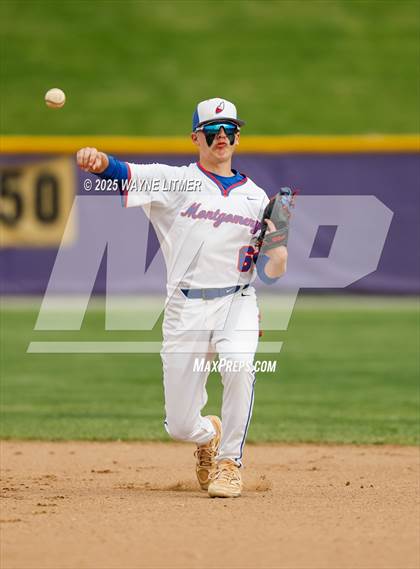 Thumbnail 3 in Harrison County vs. Montgomery County photogallery.