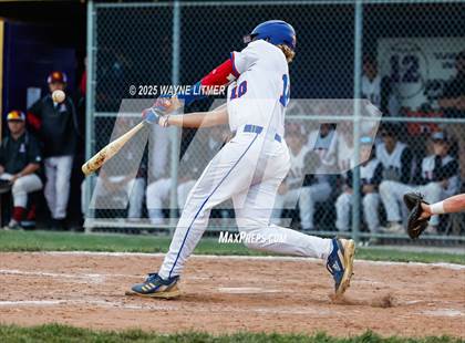 Thumbnail 1 in Harrison County vs. Montgomery County photogallery.