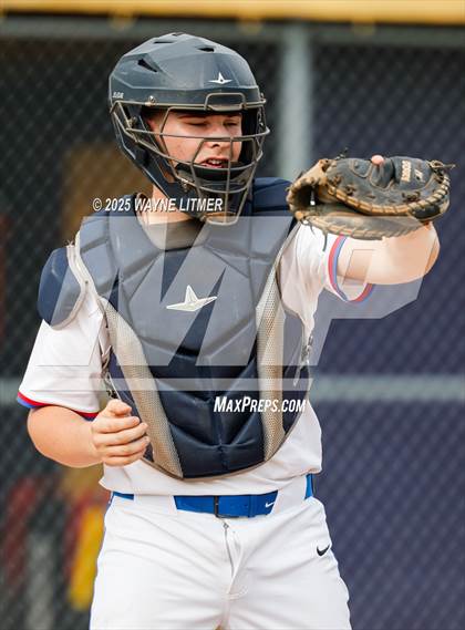 Thumbnail 2 in Harrison County vs. Montgomery County photogallery.