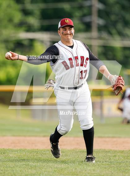 Thumbnail 1 in Harrison County vs. Montgomery County photogallery.