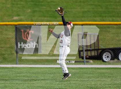 Thumbnail 2 in Harrison County vs. Montgomery County photogallery.