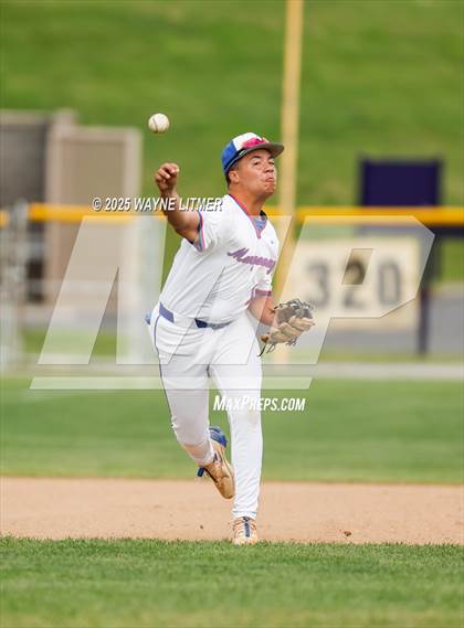 Thumbnail 1 in Harrison County vs. Montgomery County photogallery.