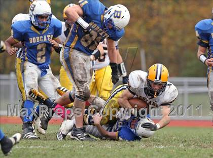 Thumbnail 3 in Ledyard @ Bacon Academy photogallery.