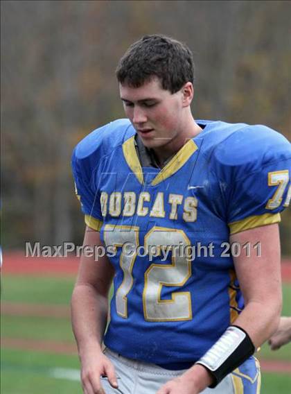 Thumbnail 2 in Ledyard @ Bacon Academy photogallery.