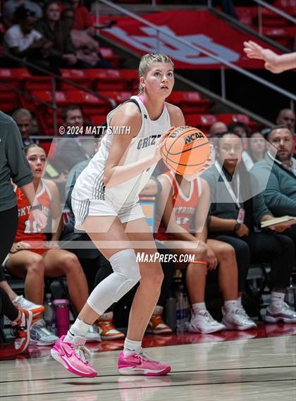 Thumbnail 3 in Copper Hills vs. Skyridge (UHSAA 6A Semifinal) photogallery.