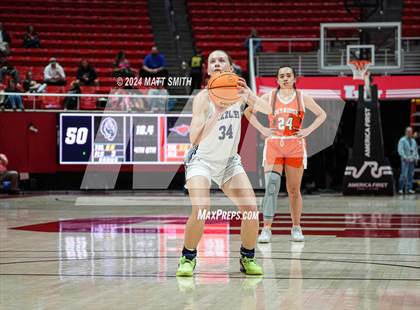 Thumbnail 2 in Copper Hills vs. Skyridge (UHSAA 6A Semifinal) photogallery.