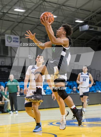 Thumbnail 3 in Pioneer vs St. Mary's (Santa Cruz Warriors NorCal Invitational) photogallery.