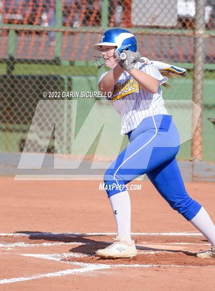 Thumbnail 2 in El Toro vs. Herriman (Dave Kops Tournament of Champions) photogallery.