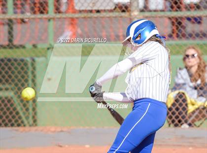 Thumbnail 2 in El Toro vs. Herriman (Dave Kops Tournament of Champions) photogallery.