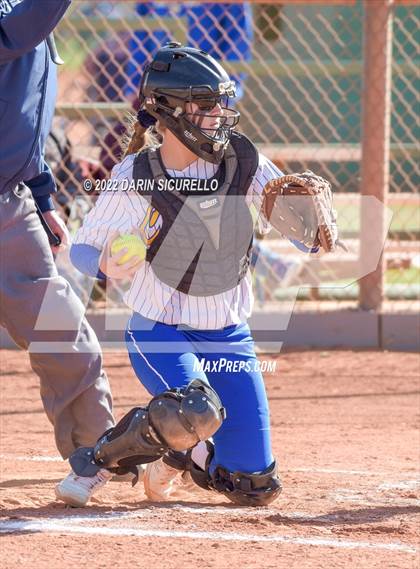 Thumbnail 1 in El Toro vs. Herriman (Dave Kops Tournament of Champions) photogallery.