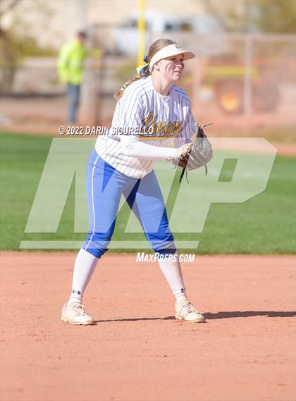 Thumbnail 2 in El Toro vs. Herriman (Dave Kops Tournament of Champions) photogallery.