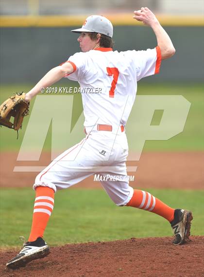 Thumbnail 2 in Detroit vs Honey Grove (Blue Ridge Tournament) photogallery.