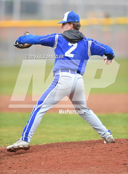 Thumbnail 2 in Detroit vs Honey Grove (Blue Ridge Tournament) photogallery.
