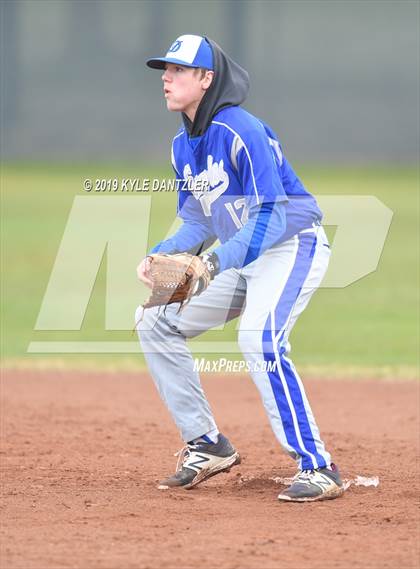 Thumbnail 3 in Detroit vs Honey Grove (Blue Ridge Tournament) photogallery.