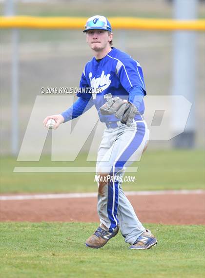Thumbnail 1 in Detroit vs Honey Grove (Blue Ridge Tournament) photogallery.
