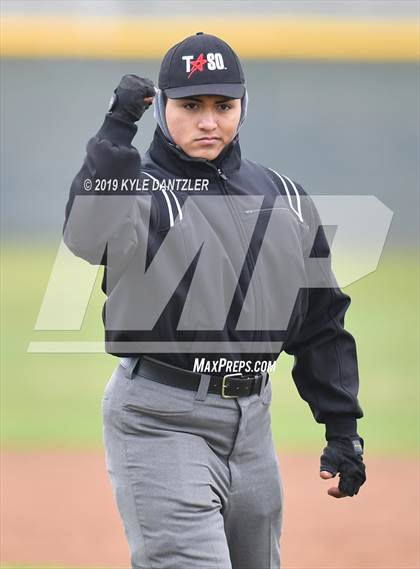 Thumbnail 3 in Detroit vs Honey Grove (Blue Ridge Tournament) photogallery.