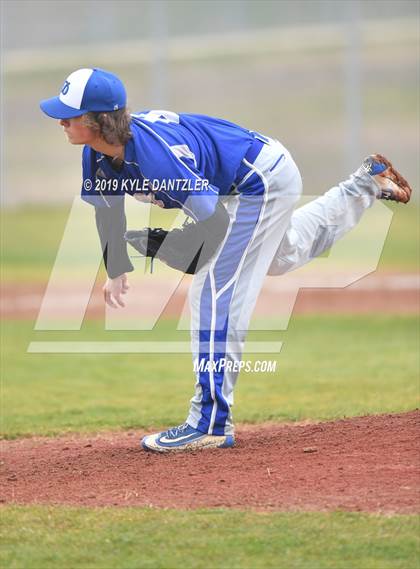 Thumbnail 3 in Detroit vs Honey Grove (Blue Ridge Tournament) photogallery.