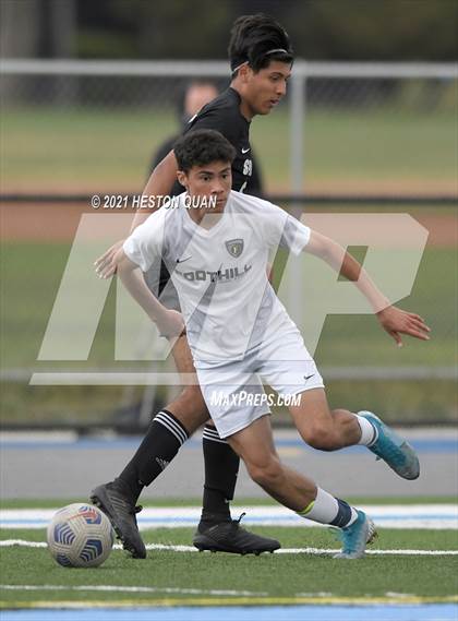 Thumbnail 1 in Foothill @ Villa Park photogallery.