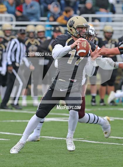 Thumbnail 3 in Windsor vs. Hand (CIAC Class L Semifinal) photogallery.
