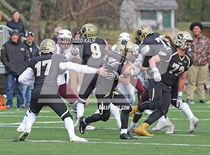 Thumbnail 3 in Windsor vs. Hand (CIAC Class L Semifinal) photogallery.