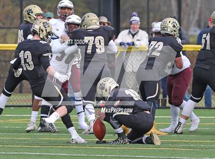 Thumbnail 2 in Windsor vs. Hand (CIAC Class L Semifinal) photogallery.