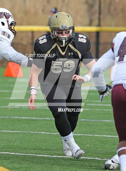 Thumbnail 2 in Windsor vs. Hand (CIAC Class L Semifinal) photogallery.