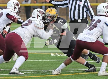 Thumbnail 3 in Windsor vs. Hand (CIAC Class L Semifinal) photogallery.