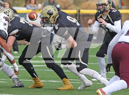 Thumbnail 3 in Windsor vs. Hand (CIAC Class L Semifinal) photogallery.