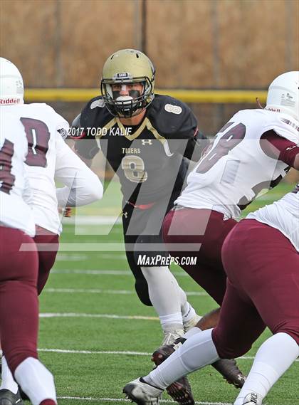 Thumbnail 2 in Windsor vs. Hand (CIAC Class L Semifinal) photogallery.