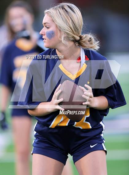 Thumbnail 3 in Lassiter @ Wheeler photogallery.