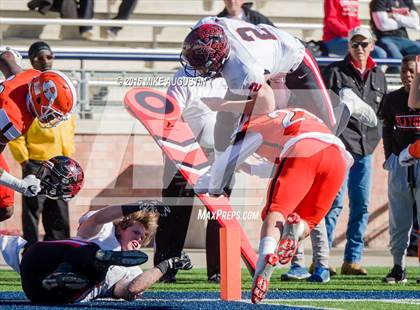 Thumbnail 2 in Coppell vs. Rockwall (UIL 6A Area Playoff) photogallery.