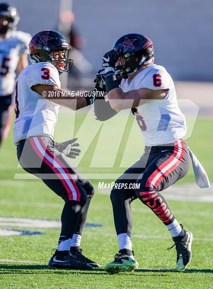 Thumbnail 1 in Coppell vs. Rockwall (UIL 6A Area Playoff) photogallery.