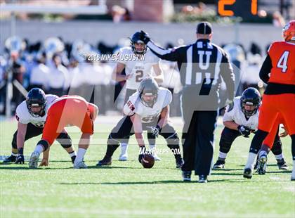 Thumbnail 2 in Coppell vs. Rockwall (UIL 6A Area Playoff) photogallery.