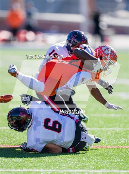 Thumbnail 2 in Coppell vs. Rockwall (UIL 6A Area Playoff) photogallery.