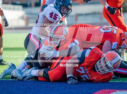 Thumbnail 3 in Coppell vs. Rockwall (UIL 6A Area Playoff) photogallery.