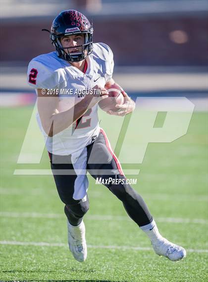 Thumbnail 2 in Coppell vs. Rockwall (UIL 6A Area Playoff) photogallery.