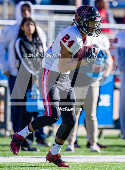 Thumbnail 1 in Coppell vs. Rockwall (UIL 6A Area Playoff) photogallery.