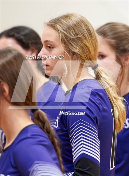 Thumbnail 1 in Navarro @ Boerne photogallery.