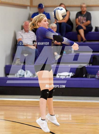 Thumbnail 3 in Navarro @ Boerne photogallery.