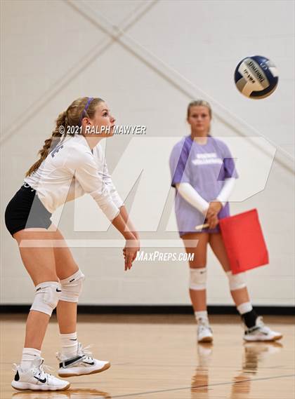 Thumbnail 1 in Navarro @ Boerne photogallery.