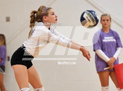 Thumbnail 2 in Navarro @ Boerne photogallery.