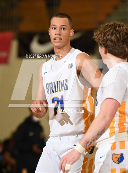 Thumbnail 1 in Barlow vs. Roosevelt (Les Schwab Invitational) photogallery.