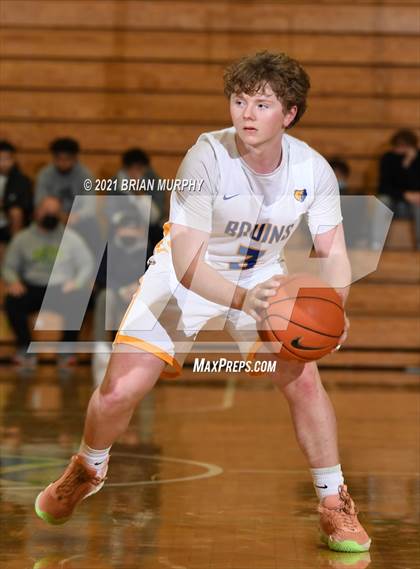 Thumbnail 2 in Barlow vs. Roosevelt (Les Schwab Invitational) photogallery.