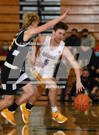 Thumbnail 2 in Barlow vs. Roosevelt (Les Schwab Invitational) photogallery.