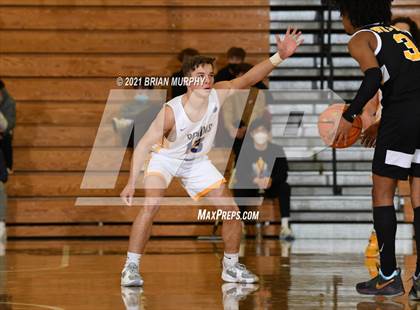 Thumbnail 3 in Barlow vs. Roosevelt (Les Schwab Invitational) photogallery.