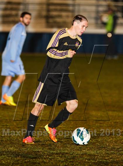 Thumbnail 3 in Fort Collins @ Ralston Valley (CHSAA 5A First Round Playoff) photogallery.