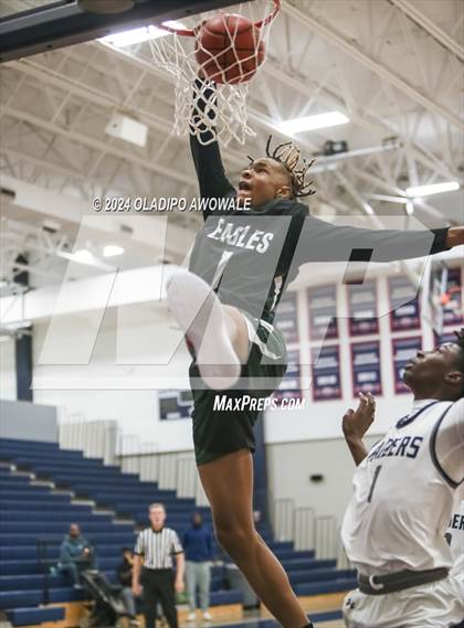 Thumbnail 1 in Lake Ridge vs. Wylie East (Denton Ryan Holiday Showcase) photogallery.